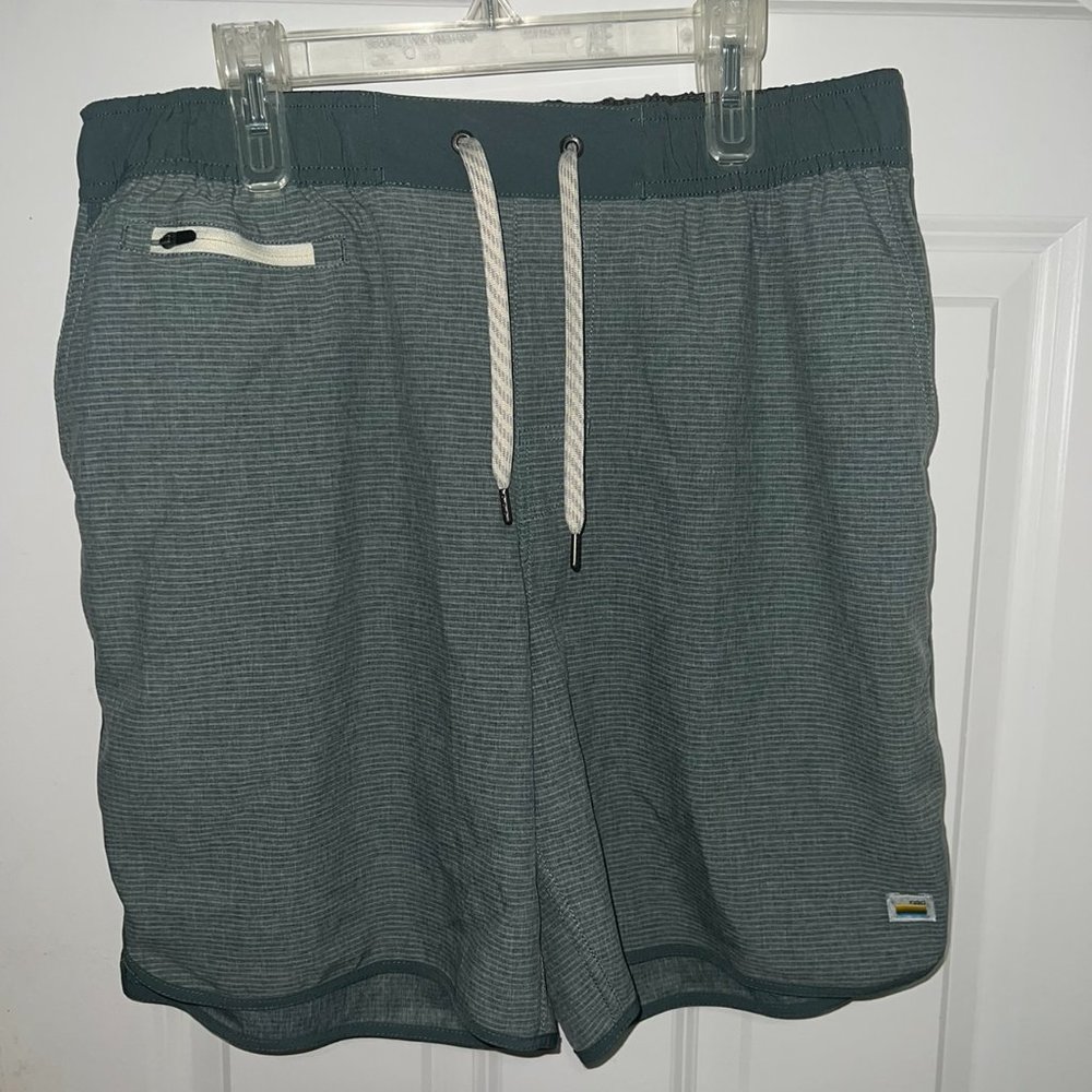 Vuori Men's Banks Short